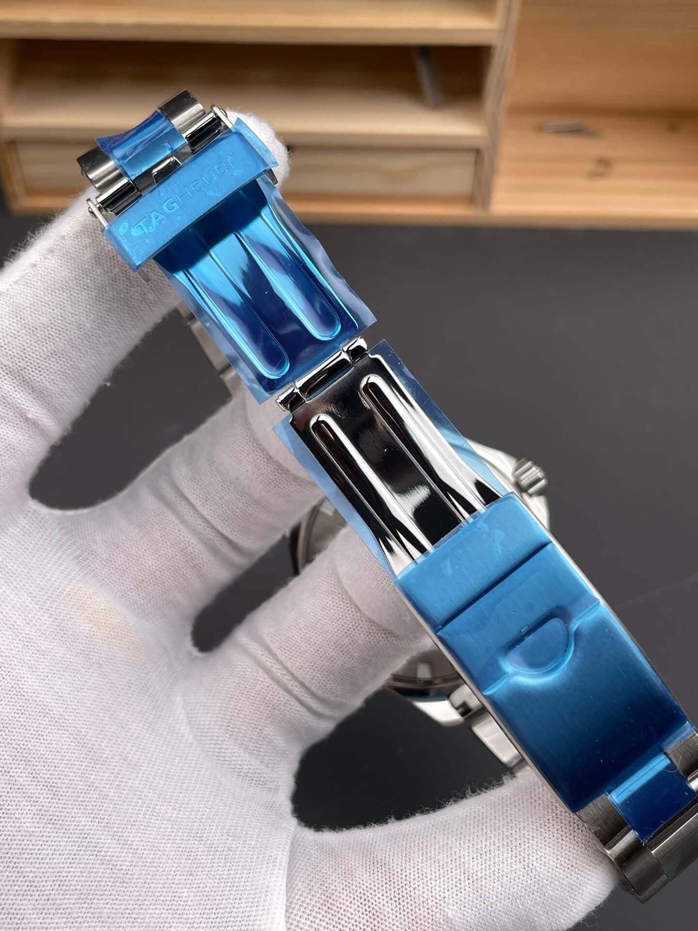 TAG Heuer Replica Aquaracer 300M Calibre 5 Super Clone Watch WAN2111.BA0822 TAG Heuer Replica Aquaracer 300M Calibre 5 Super Clone Watch WAN2111.BA0822