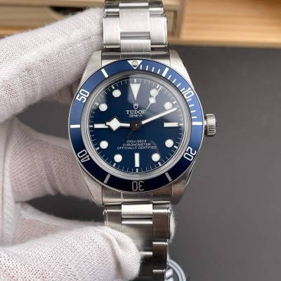 Tudor Replica Black Bay 58 Super Clone Watch M79030B-0001