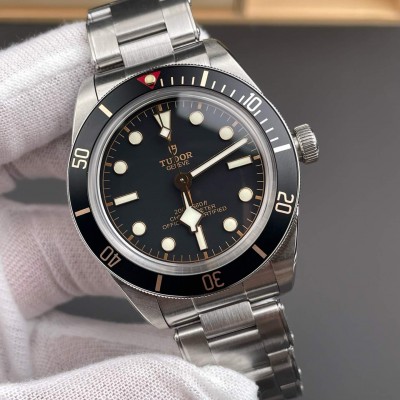 Tudor Replica Black Bay 58 Super Clone Watch M79030N-0001