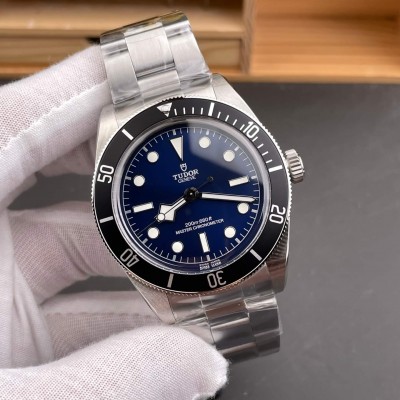 Tudor Replica Black Bay 68 Super Clone Watch M7943A1A0NU-0001