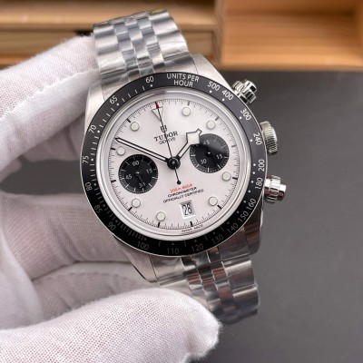 Tudor Replica Black Bay Chrono Super Clone Watch M79360N-0014