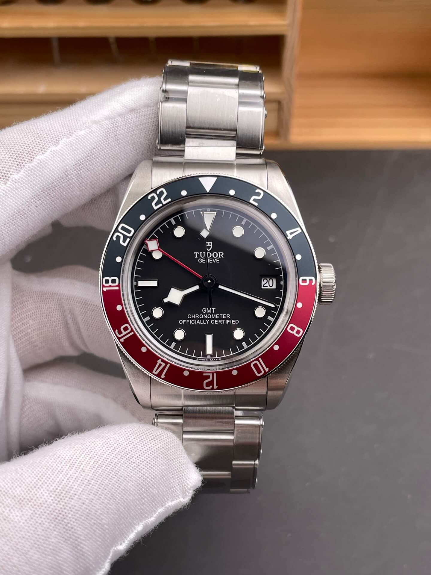 Tudor Replica Black Bay GMT Super Clone Watch M79830RB-0001