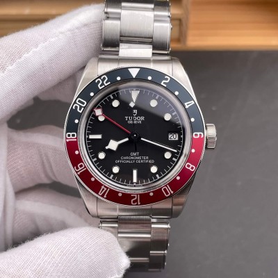 Tudor Replica Black Bay GMT Super Clone Watch M79830RB-0001