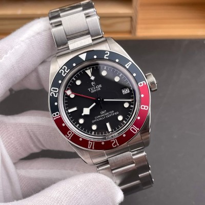 Tudor Replica Black Bay GMT Super Clone Watch M79830RB-0001