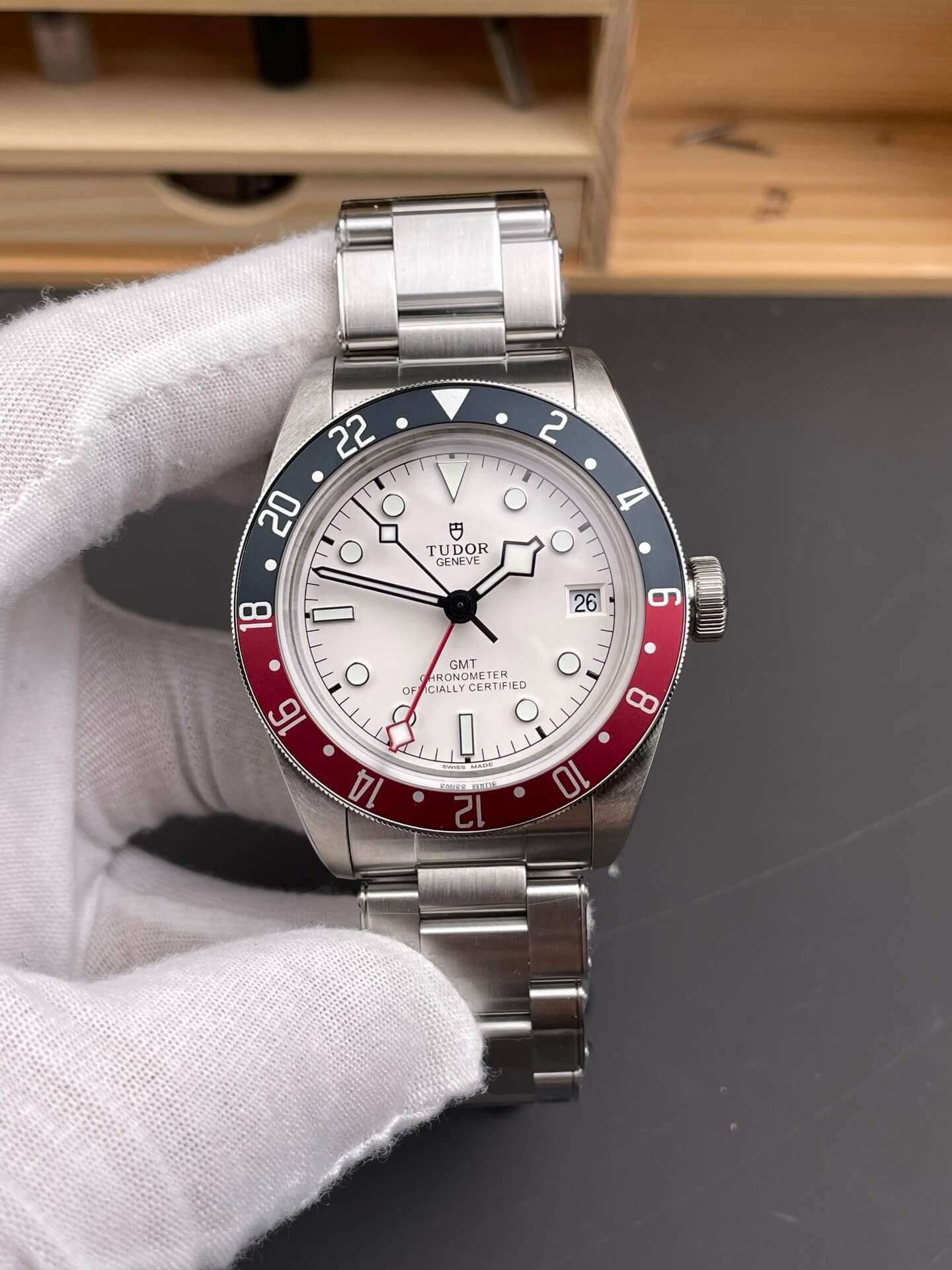 Tudor Replica Black Bay GMT Super Clone Watch M79830RB-0010
