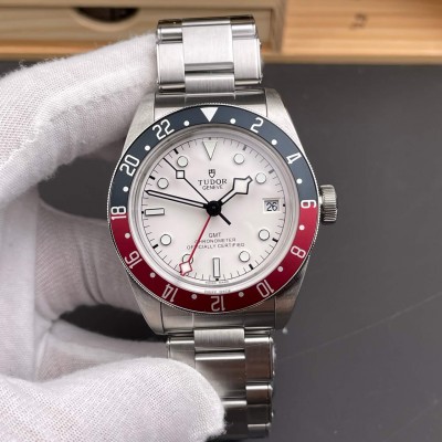 Tudor Replica Black Bay GMT Super Clone Watch M79830RB-0010