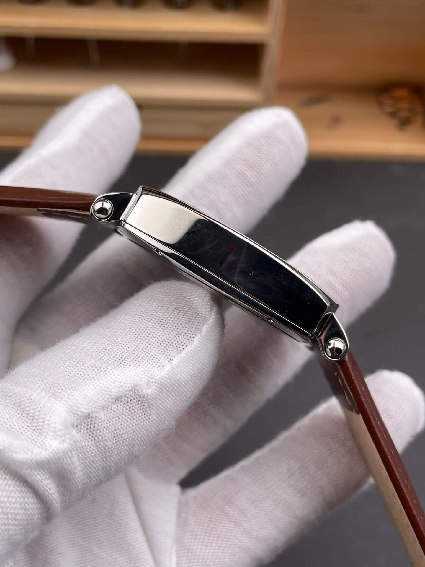 Vacheron Constantin Replica Historiques American 1921 Super Clone Watch 82035/000G-B735