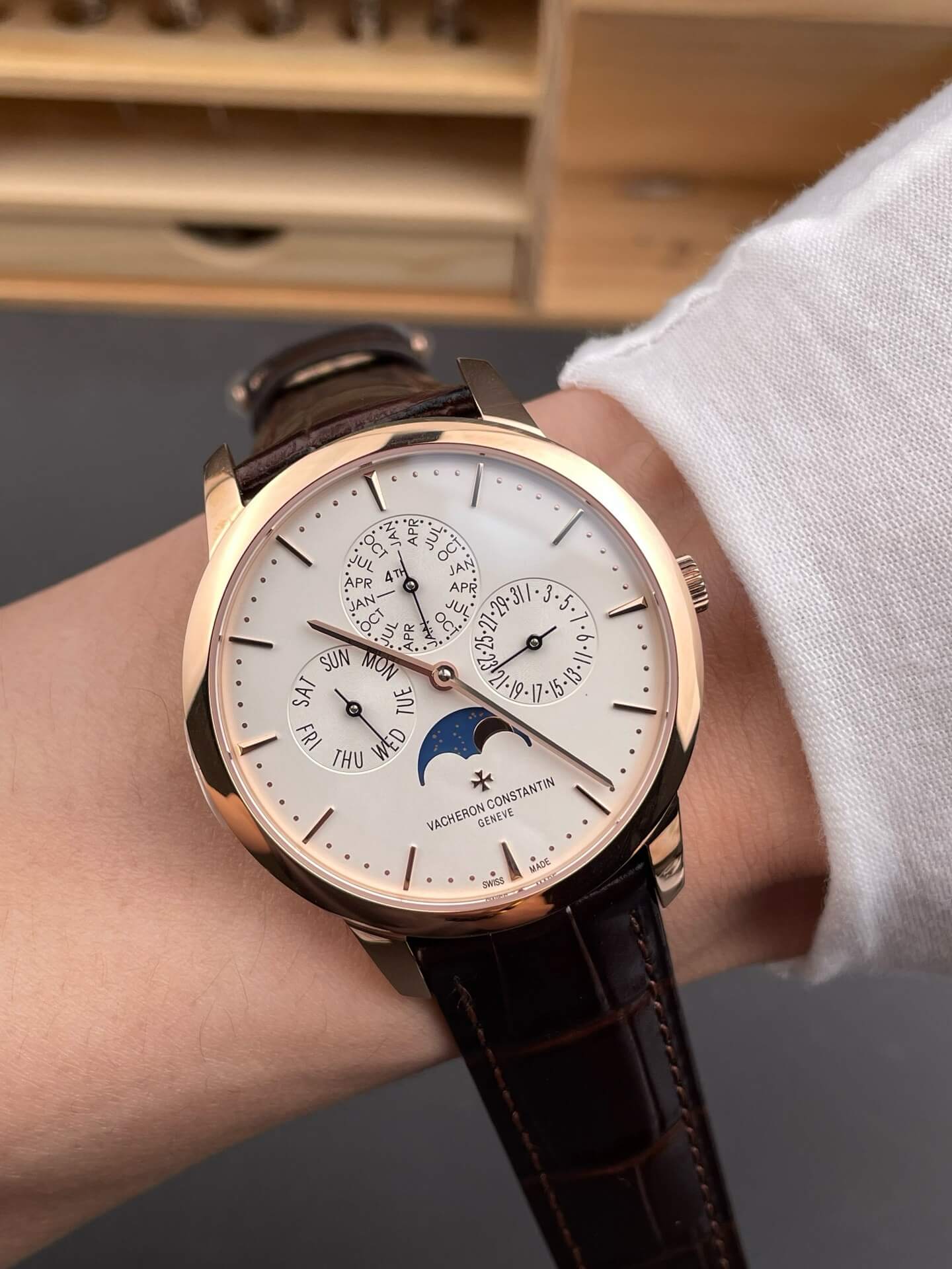 Vacheron Constantin Replica Patrimony Super Clone Watch 43175/000R-9687 Vacheron Constantin Replica Patrimony Super Clone Watch 43175/000R-9687