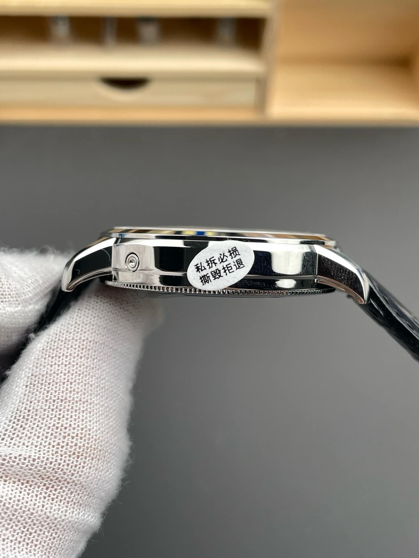 Vacheron Constantin Replica Traditionnelle Super Clone Watch 4010T/000G-B740 Vacheron Constantin Replica Traditionnelle Super Clone Watch 4010T/000G-B740