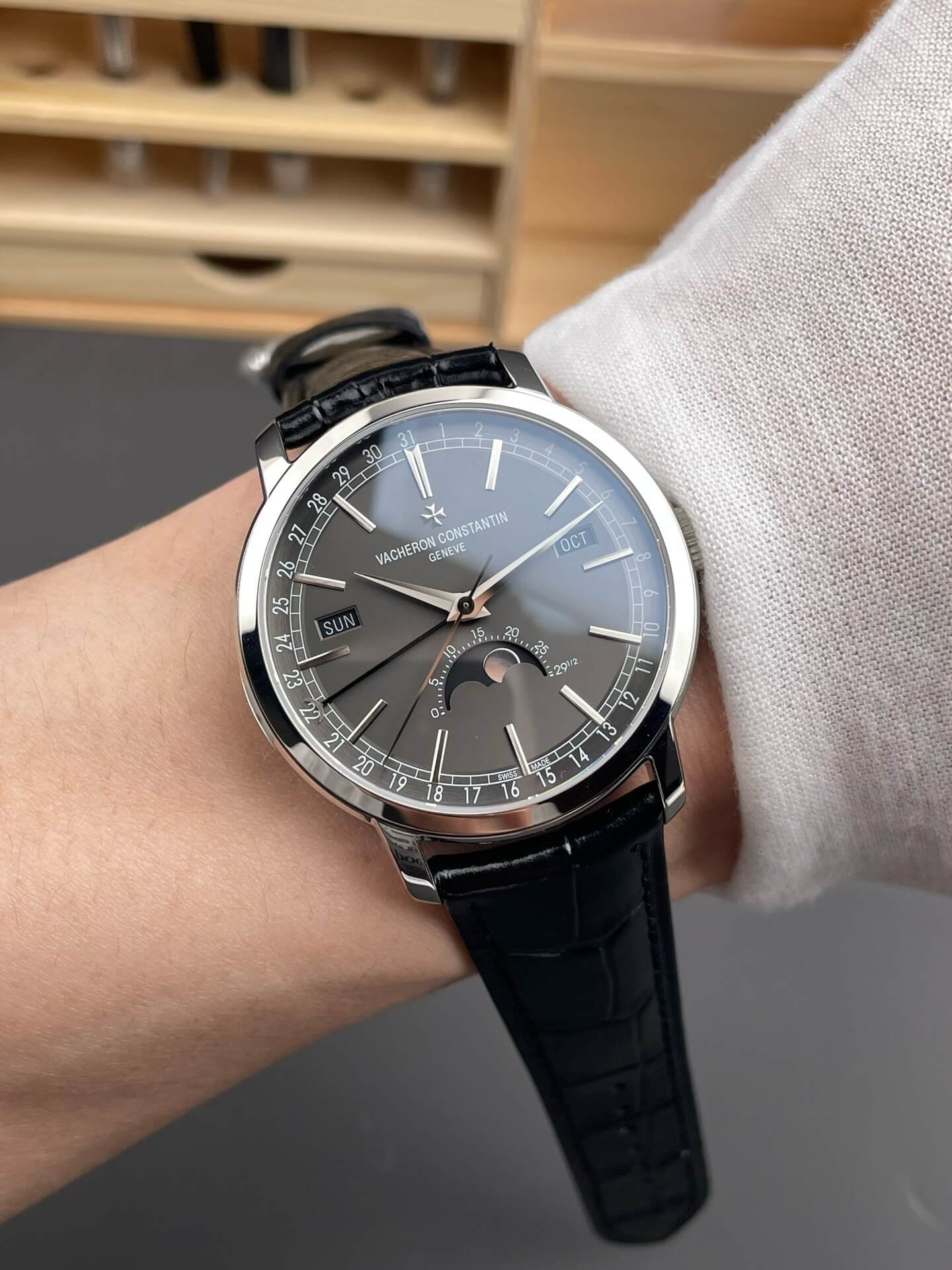Vacheron Constantin Replica Traditionnelle Super Clone Watch 4010T/000G-B740 Vacheron Constantin Replica Traditionnelle Super Clone Watch 4010T/000G-B740
