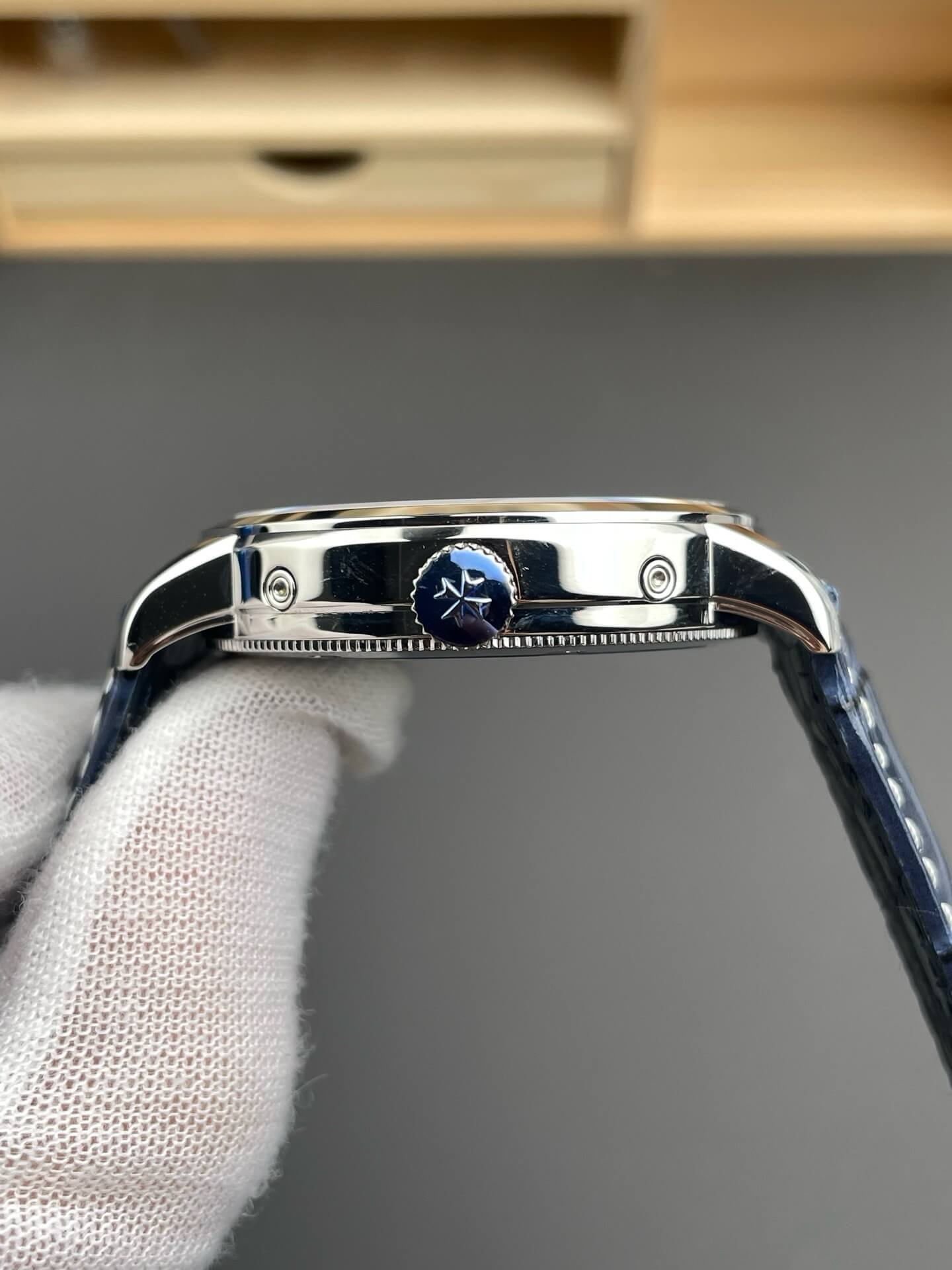 Vacheron Constantin Replica Traditionnelle Super Clone Watch 4010T/000P-B345 Vacheron Constantin Replica Traditionnelle Super Clone Watch 4010T/000P-B345