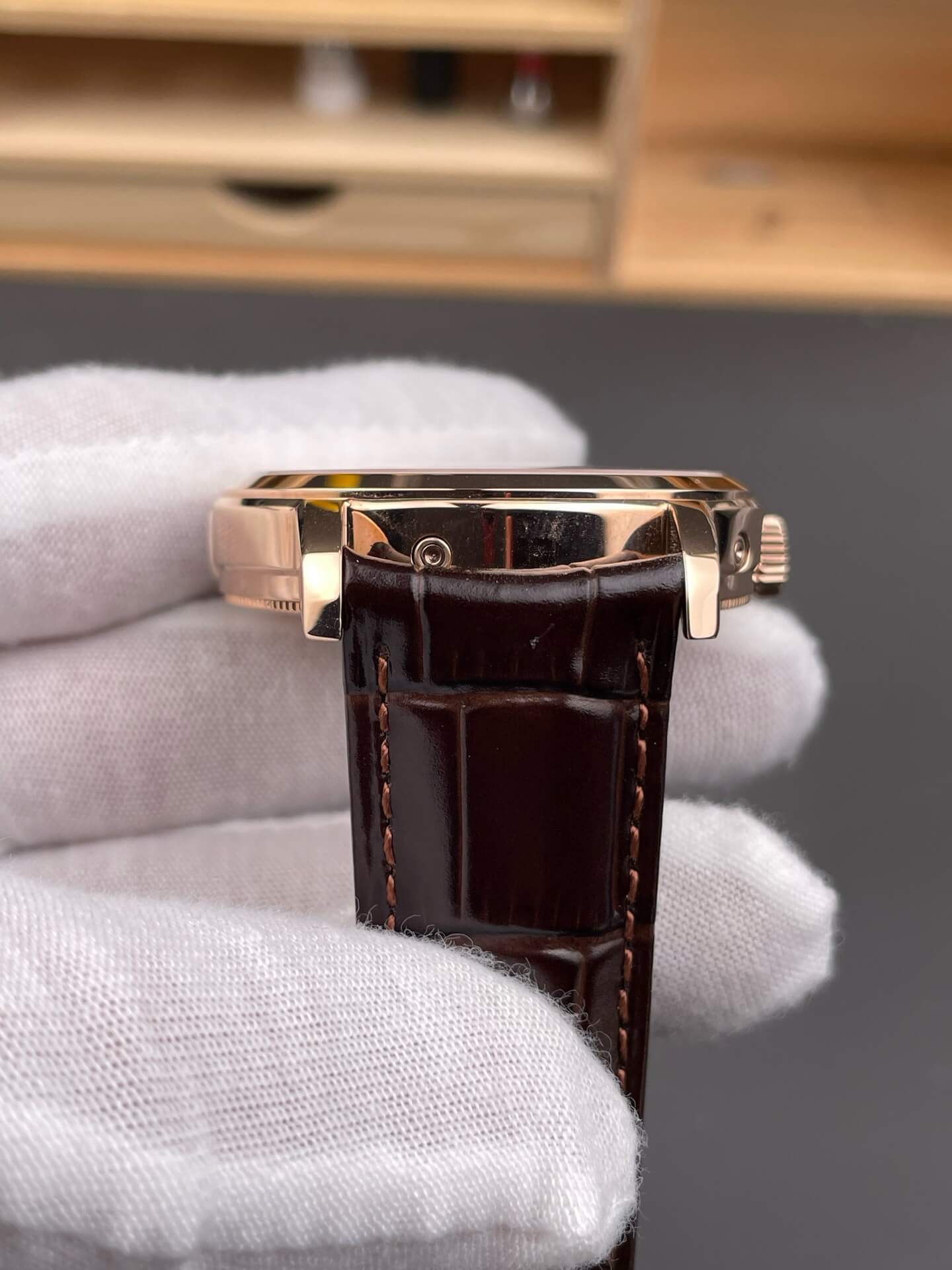 Vacheron Constantin Replica Traditionnelle Super Clone Watch 4010T/000R-B344 Vacheron Constantin Replica Traditionnelle Super Clone Watch 4010T/000R-B344